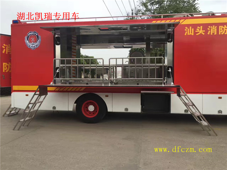 東風天錦炊事車外平臺 東風天錦炊事車外平臺