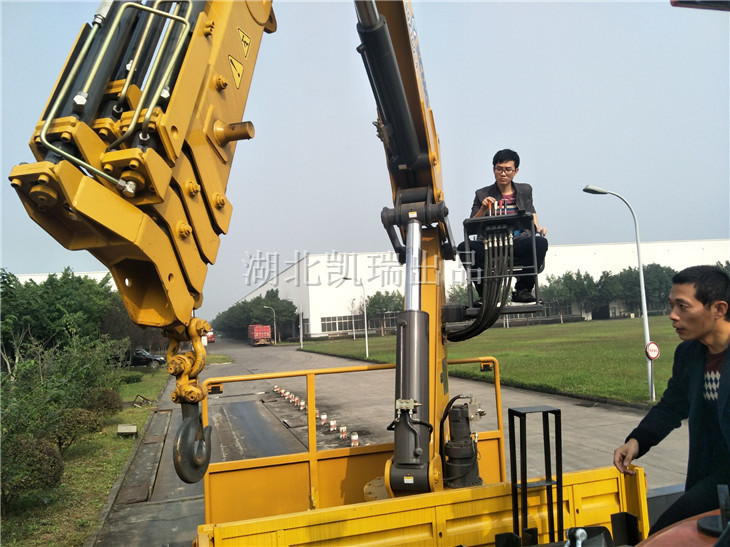 Ӌ���z��܇���b��܇����܇�v