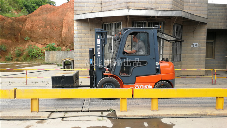 對汽車衡進行標定 對汽車衡進行標定