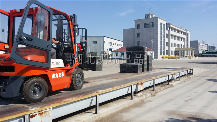 ��܇���w���\(y��n)���a