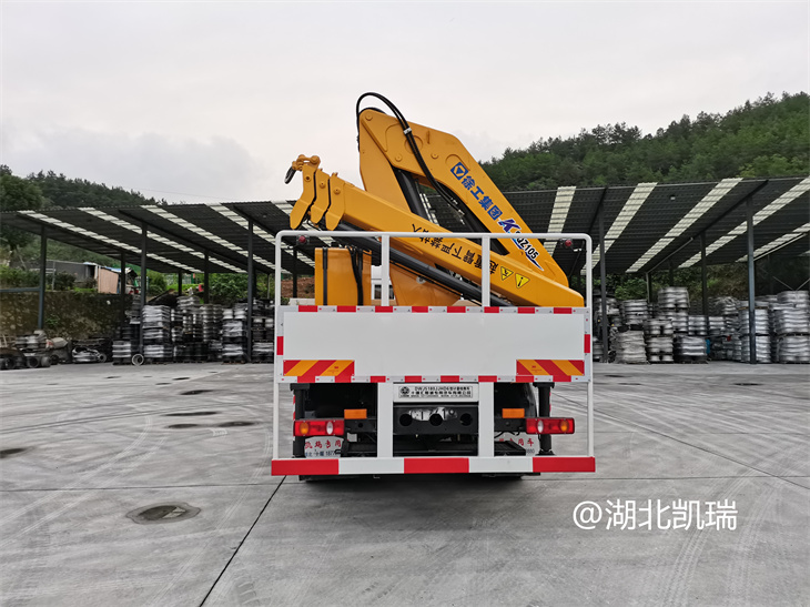 DWJ5180JJHD6型計量檢衡車(后) DWJ5180JJHD6型計量檢衡車(后)